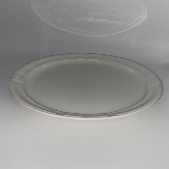 Santa Clara 12” White Glass Round Serving Tray - Picture 4 of 9